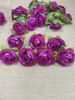 Artificial Velvet Rose Flowers 

size. 4cm
pack of. 50pc