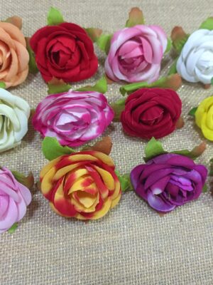 Artificial Velvet Rose Flowers 

size. 4cm
pack of. 50pc