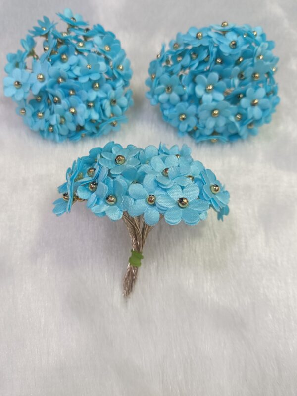 Artificial Fabric Flowers with Pearl Tar
Pack of 50 pcs