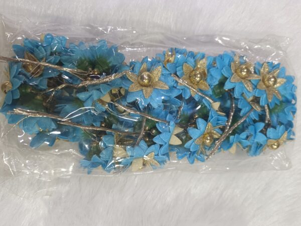 Artificial Fabric Flowers Tar 
Pack of 60pcs