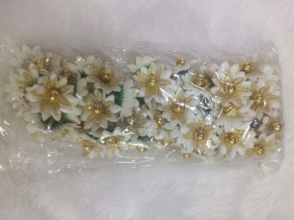 Artificial Fabric Flowers Tar 
Pack of 60pcs