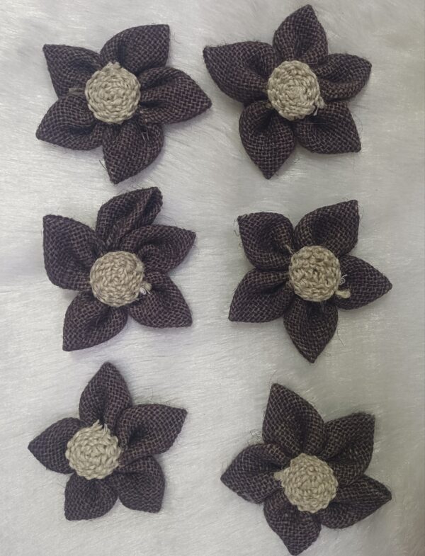 Jute Flower Patches
Pack of 10pc